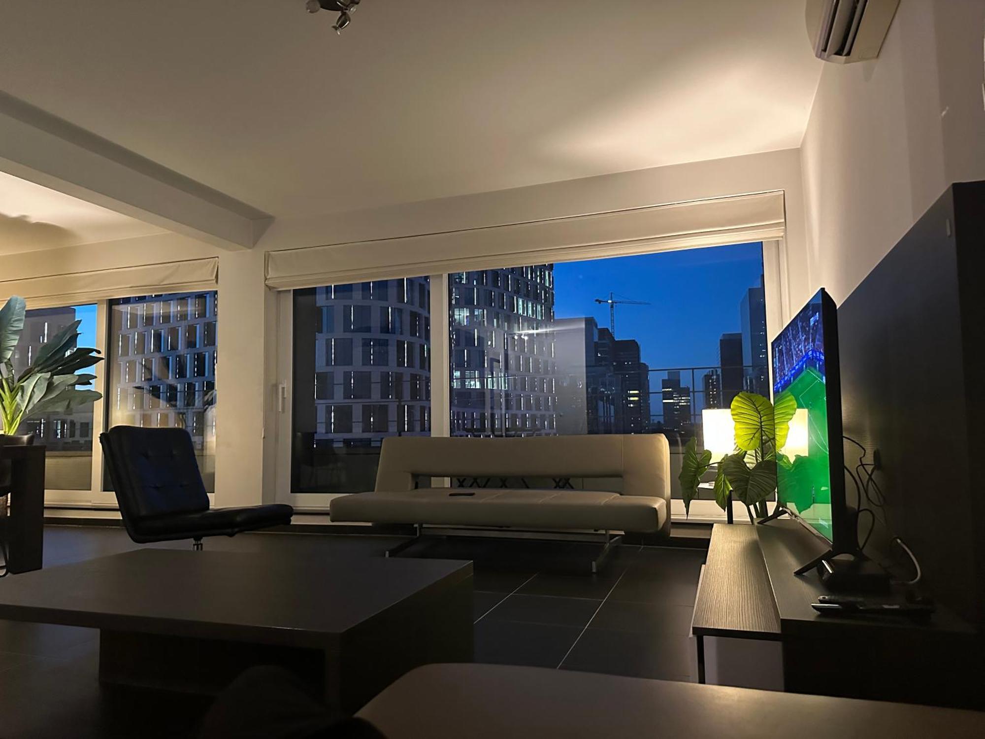 Apartment In Heart Of Brussel City With Balcony View المظهر الخارجي الصورة